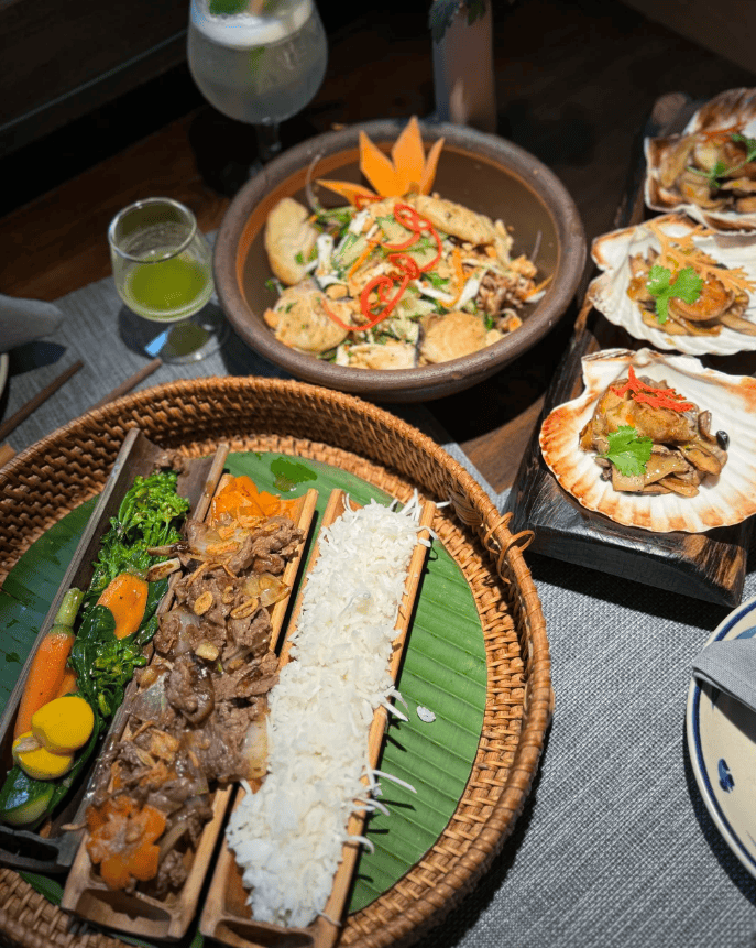 线攻略：两个人去越南选团技巧包含景点门票和隐藏消费揭秘！AG真人百家家乐app越南旅游跟团报价2026最新详细路(图2)