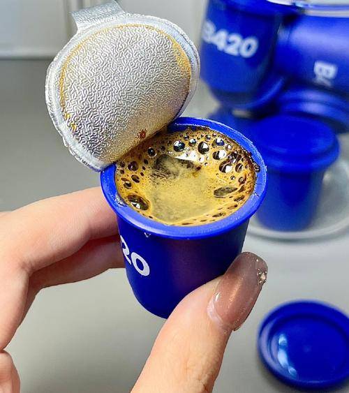 需撞上肠道健康代工模式解锁饮品新蓝海AG真人益生菌咖啡爆火背后：提神刚(图3)